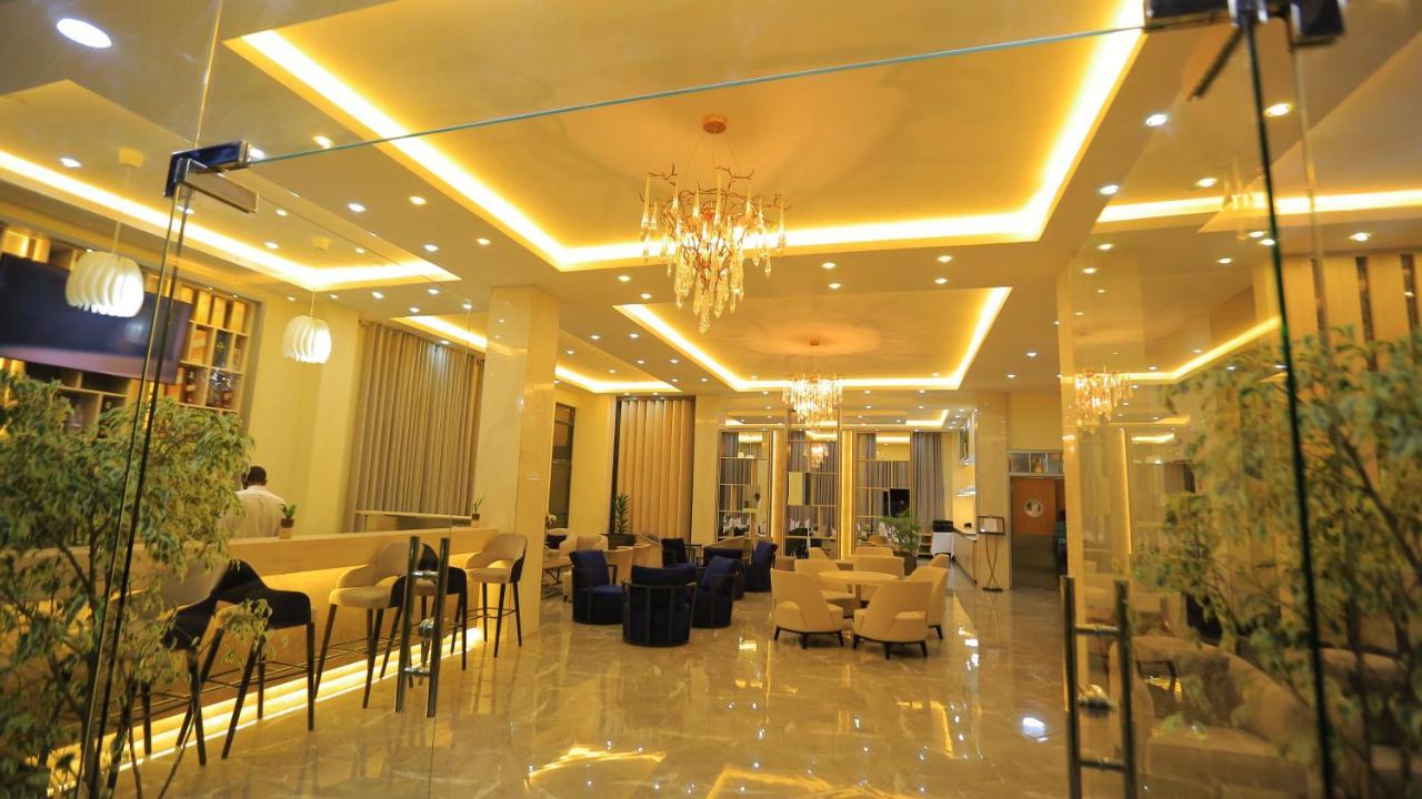 Triple E Hotel And Spa Addis Ababa Luaran gambar