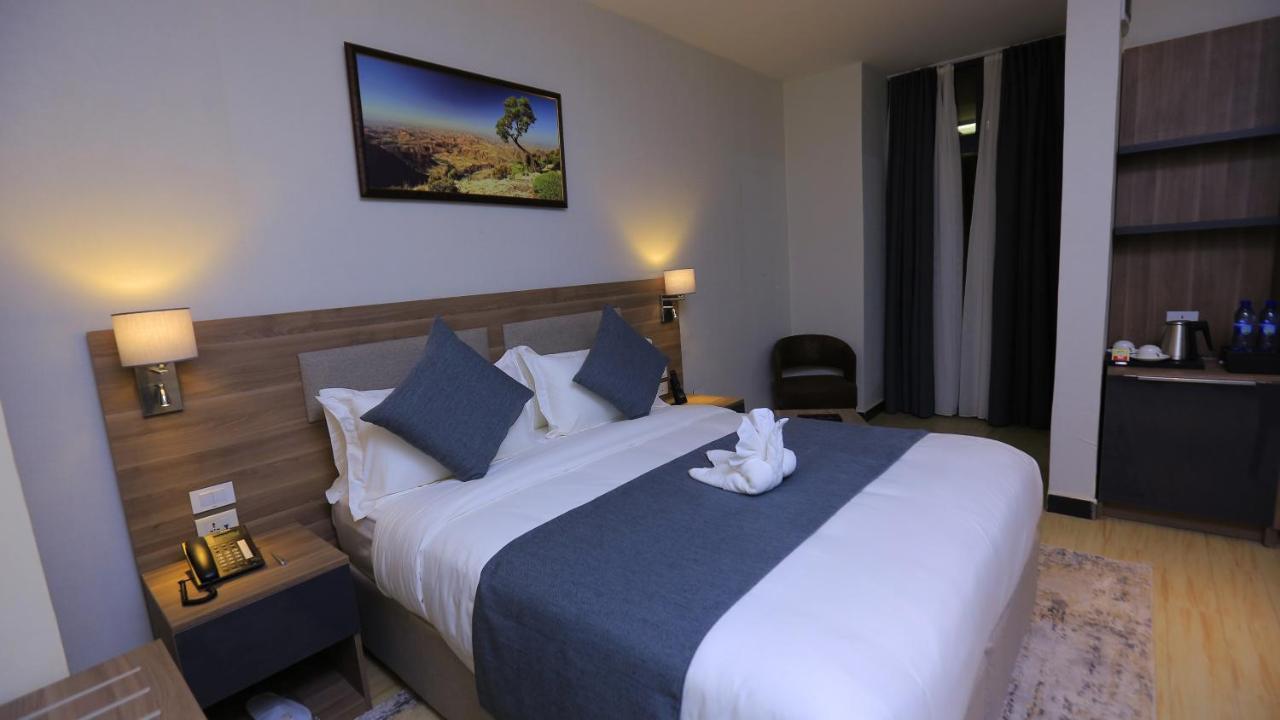 Triple E Hotel And Spa Addis Ababa Luaran gambar