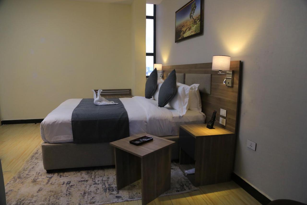 Triple E Hotel And Spa Addis Ababa Luaran gambar