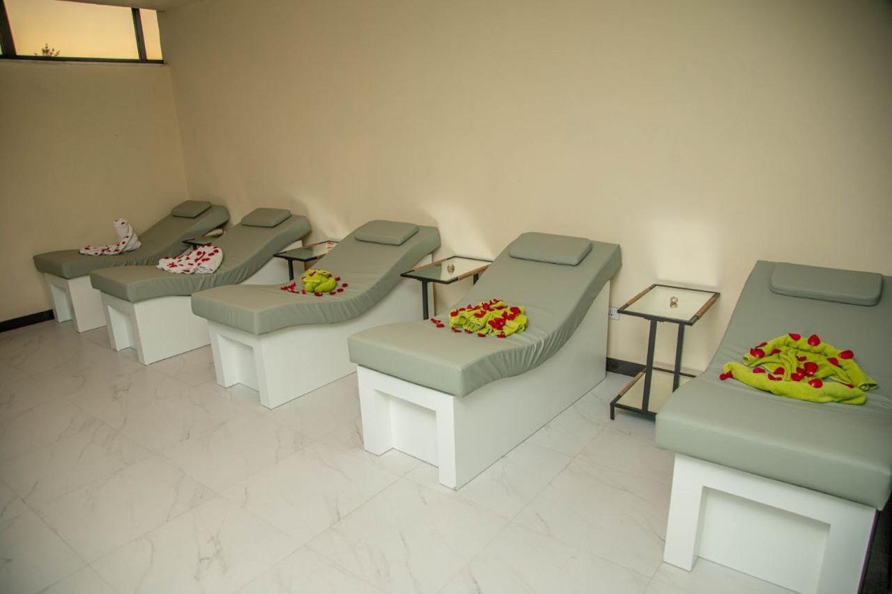 Triple E Hotel And Spa Addis Ababa Luaran gambar